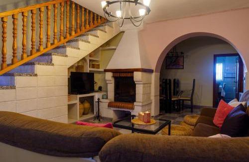 Carboneras de Guadazaón Casa | Casa Rural Campoamor