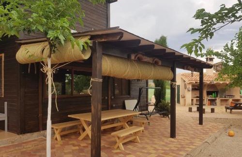 Villanueva de la Fuente Casa | Casa Rural Mentesana