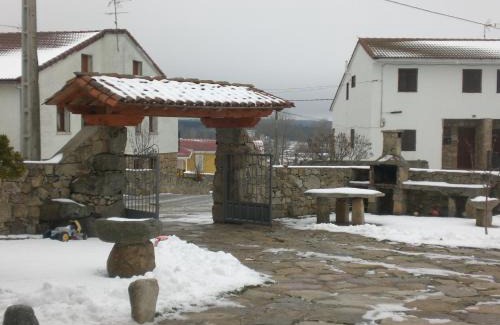 Navarredonda de Gredos Apartamento | Casa Rural La Curva