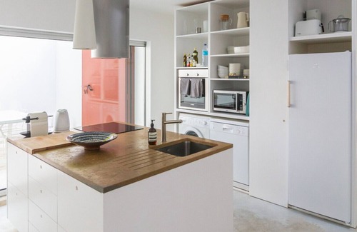 Gorjoes Villa | Casa Sabados