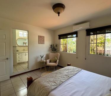 San Salvador Cama Y Desayuno | Casa Santa Elena Fuertevli