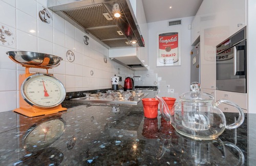 Historic Centre Apartamento | Casa Savoia by Wonderful Italy