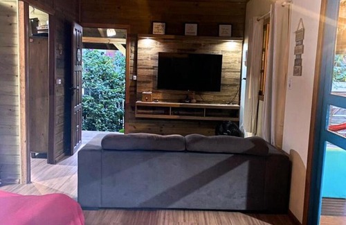 Rio das Pacas Casa | Casa simples na mata e pé na areia