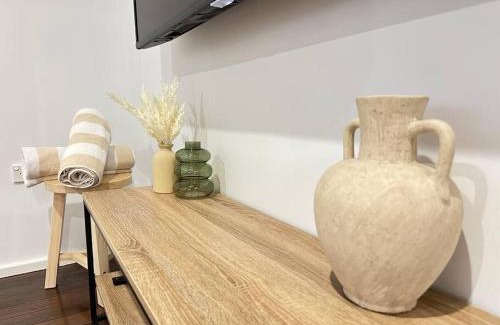 Towradgi Apartamento | Casa Solé - Calm 1BR Escape by Towradgi Beach