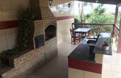 Iguaba Grande Casa | CASA SURYA, Piscina Fantástica, Churrasqueira, Completa, 18 HÓSPEDES na REGIÃO DOS LAGOS - Casa de Campo