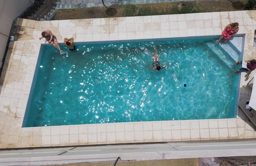 Guaymallén Casa | Casa Syrah: Alojamiento con estacionamiento, sala de juegos y piscina