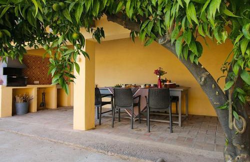 Borrassa Casa | Casa TAPIOLAS