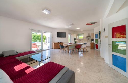 Radini Villa | Casa Tara