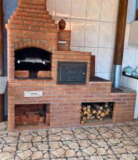 Nogueira Casa | Casa Temporada - Centro Guararema SP