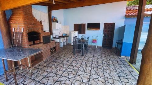 Nogueira Casa | Casa Temporada - Centro Guararema SP