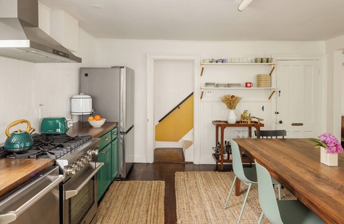 Tivoli Casa | Casa Tivoli - Upstate Getaway in Charming Village