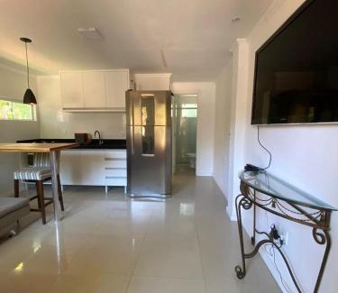 Campeche Norte Apartamento | Casa tranquila 500 metros da praia do campeche