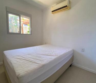 Campeche Norte Apartamento | Casa tranquila 500 metros da praia do campeche