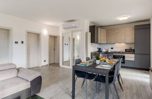 Corrido Apartamento | Casa Ulivo by Interhome