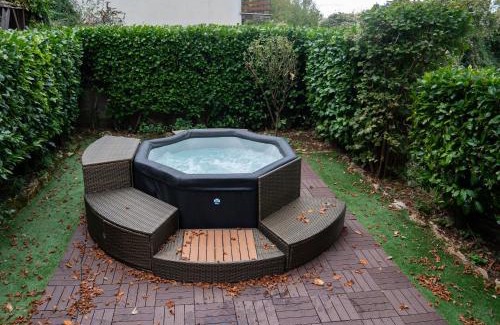 Serrone Casa | CASA VACANZA LE TERRAZZE Holiday home and spa