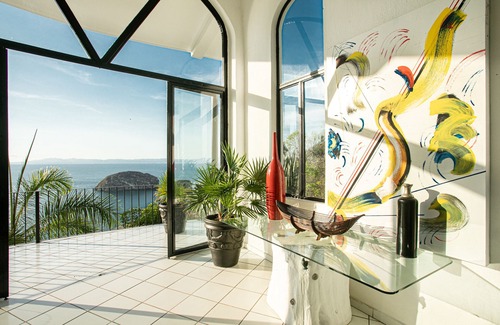 Zona sur Villa | Vacaciones como una estrella de rock en Villa Casa Valerie, Puerto Vallarta, Mx. Capacidad para 18 personas.