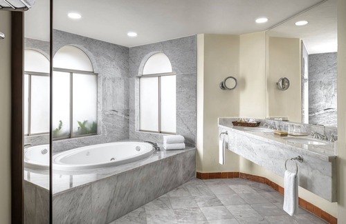 Marina Vallarta Complejo | Casa Velas Adults Only All Inclusive