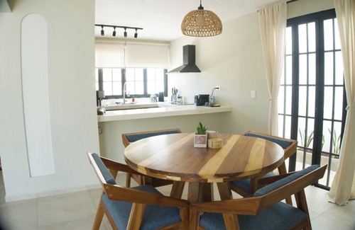 Merida Municipality Casa | Casa Venado, newly remodeled house, 2 bedrooms 2 story house w/pool and garage