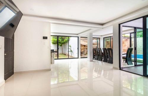 Municipio de Acapulco de Juárez Villa | CASA VS Casa nueva con alberca jacuzzi y jardín