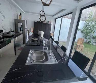 Municipio de Acapulco de Juárez Villa | CASA VS Casa nueva con alberca jacuzzi y jardín
