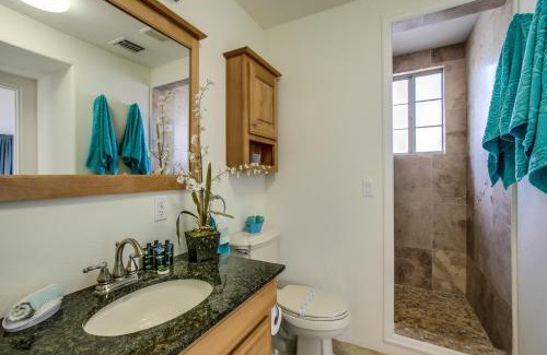 Warm Sands Casa | Casa Warm Sands - 3BR Group Getaway