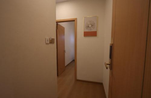 Lubuk Baja Casa | Casabella Homestay 102 Batam Penuin