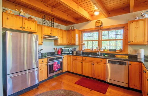 Cullowhee Cabina | Casablanc - Stunning Mountain Cabin Near WCU