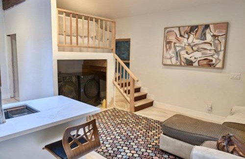La Selva Beach Casa | Casalarada - House by the Creek