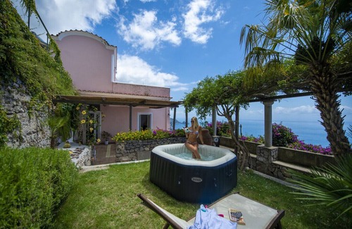 Praiano Chalet De Esquí | Casale Fralisa - Maravillosa terraza y jacuzzi con vistas al mar