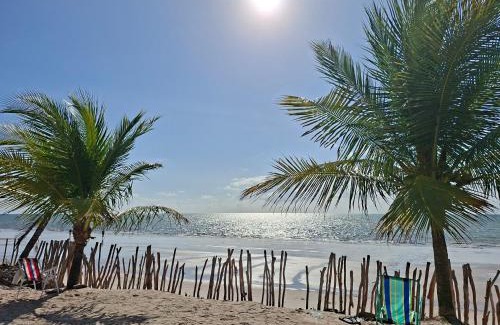 Pitimbu Casa | Casarão beira mar de Praia Azul