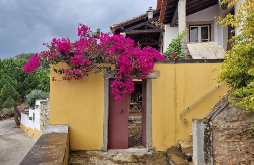 Tomar Casa | Casarão do Largo da Eira