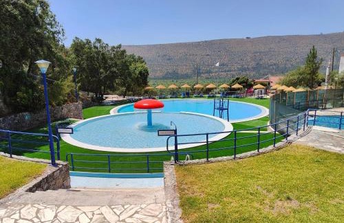 Mira de Aire Otro | Casas da Gruta - Bungalows