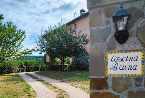 Bobbio Casa | Cascina Bruna villa con giardino in Val Trebbia