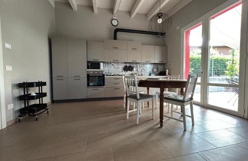 Lesignano de' Bagni Casa | Casetta rossa