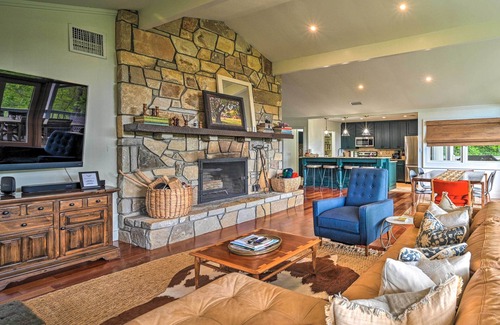 Cashiers Casa | Cashiers Retreat w/ Fireplace & Mtn Views!