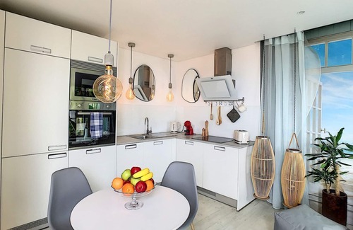 Santa Maria Maior Casa | Casinha Atlântica by LovelyStay