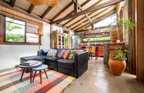 Arroio Casa | Casinha Jardim