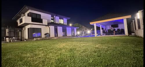 Sinmartin Casa | Casira Guesthouse