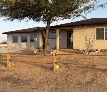 Landers Casa | Casita Bonita - Hot Tub, Views, Sunsets