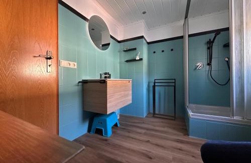 Weilburg Apartamento | Casita im Tal - Entspannung mit Terrasse, Garten und Garage