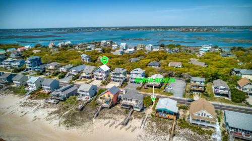 Surf City Casa | Cast-A-Waves - Ocean View Home with Pool and Hot Tub