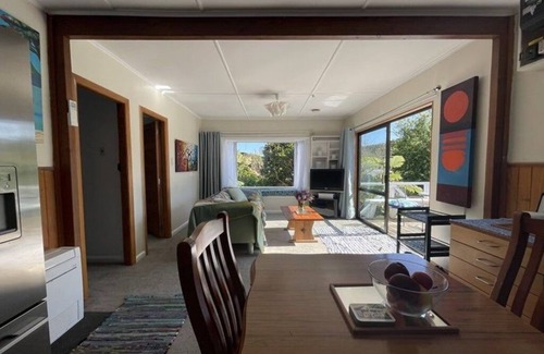 Pohara Casa | Castaway Cottage - Cute and relaxing house in beautiful Pohara