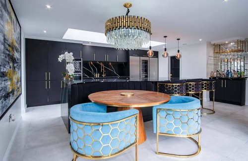 Pontsticill Casa | Castell Morlais - Luxurious 5 Bed - Pontsticill