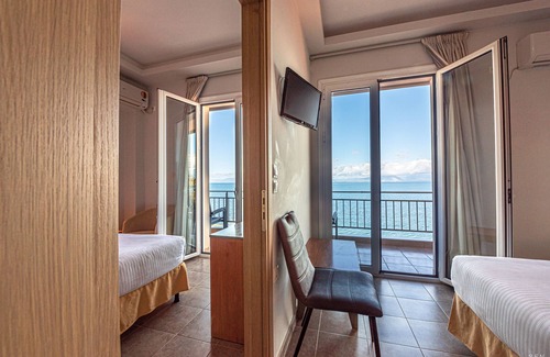 Alissos Hotel | Castella Beach