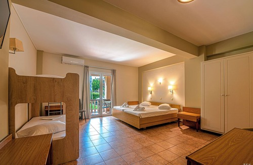 Alissos Hotel | Castella Beach