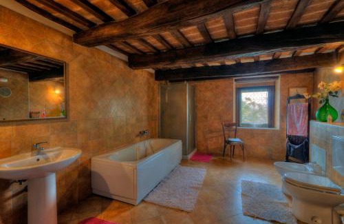 Mercato Saraceno Casa | Castello Montesasso