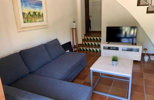 Altura Apartamento | Castillo con piscina en plena Sierra Calderona