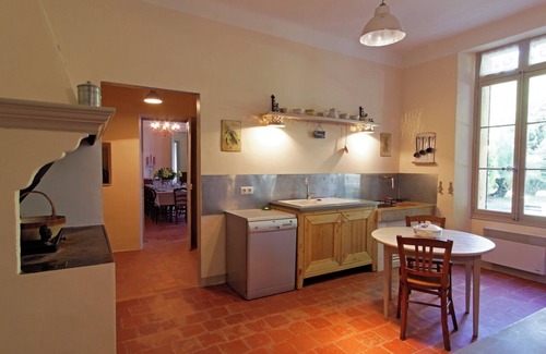 Carces Otro | Castillo para 12 personas con piscina