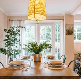 Warwick Casa | Castle Gate by Spa Town Property - Central Location with Large Living Space