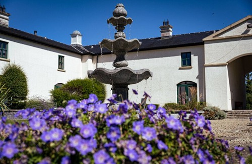 Enniskillen Casa | Castle Hume No.9 · Escape Ordinary at Castle Hume No.9 - Luxury Home